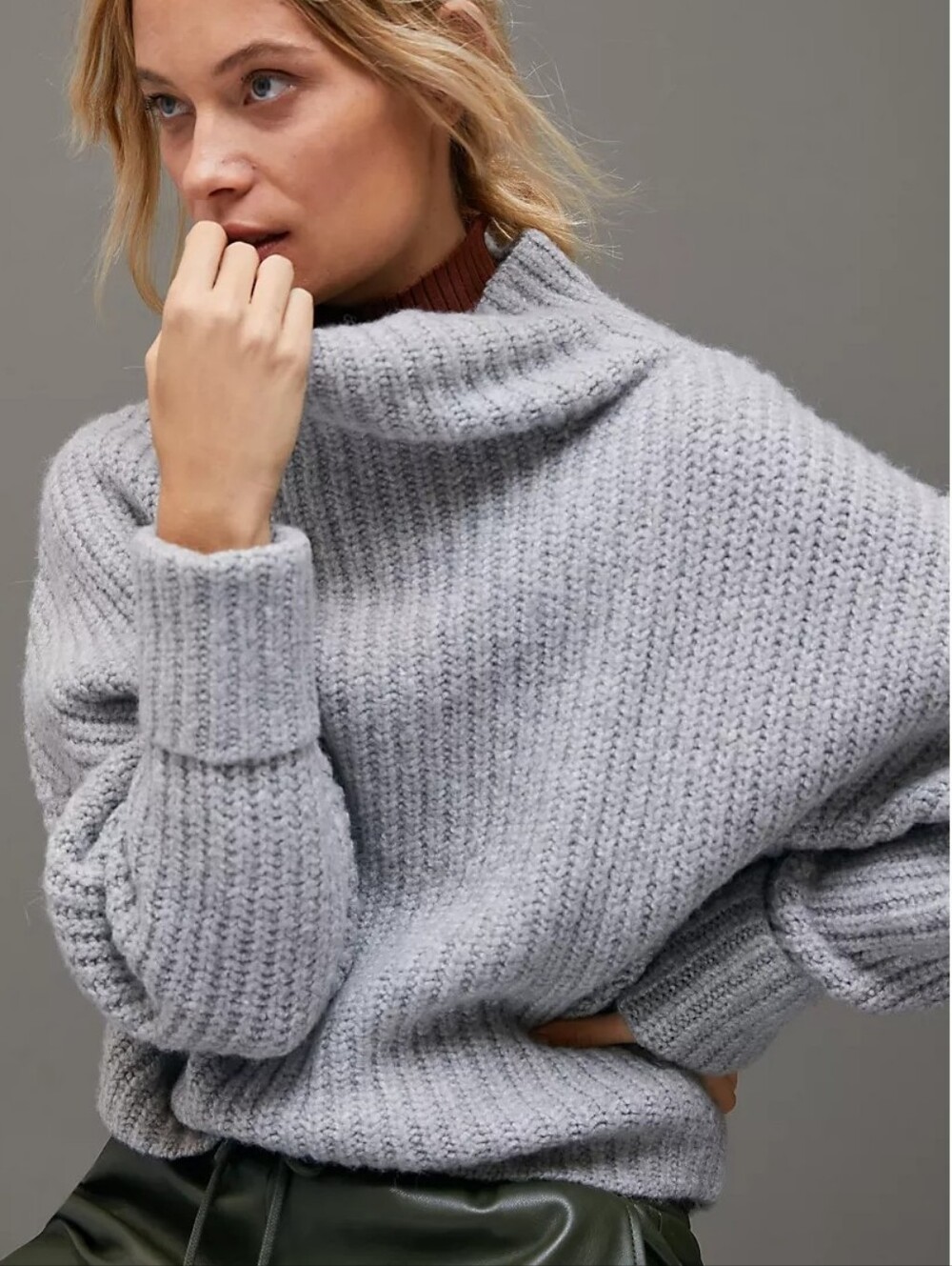 Anthro MAEVE Athena GRAY CHUNKY KNIT SWEATER Cowl Neck Oversized Yak Wool Blend